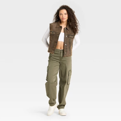 Women's Denim Oversized Trucker Vest - Wild Fable™ 4 Women's Denim Oversized Trucker Vest - Wild Fable™ - Image 2