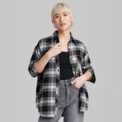 Women's Oversized Button-Down Flannel Shirt - Wild Fable⢠Plaid
