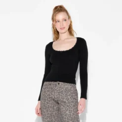 Women's Long Sleeve Seamless Square Neck Blouse - Wild Fableā¢